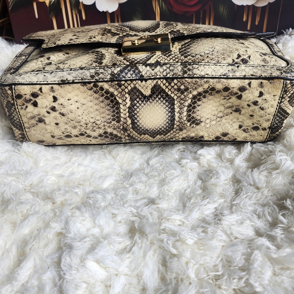 Tory Burch Elise Snake Skin Shoulder Bag - Picture 14 of 14